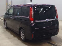 Toyota ESQUIRE лот № 3113 оценка 3.5  с аукциона в Японии 5