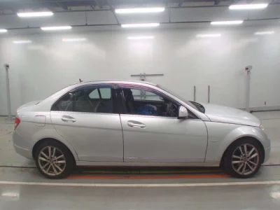 Mercedes-Benz C CLASS  с аукциона в Японии