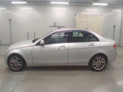 Mercedes-Benz C CLASS  с аукциона в Японии