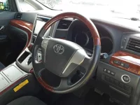 Toyota VELLFIRE лот № 30087 оценка 4  с аукциона в Японии 6