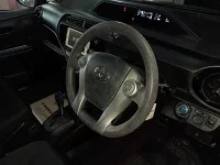 Toyota AQUA лот № 30088 оценка 4  с аукциона в Японии 6
