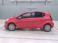 Toyota AQUA лот № 30088 оценка 4  с аукциона в Японии 3