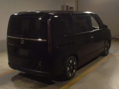 Honda STEP WAGON  с аукциона в Японии