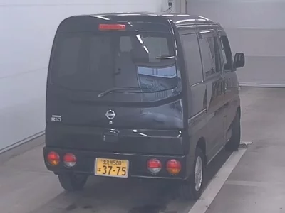 Nissan CLIPPER RIO  с аукциона в Японии