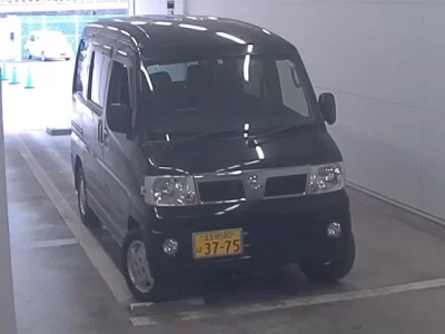 Nissan CLIPPER RIO  с аукциона в Японии