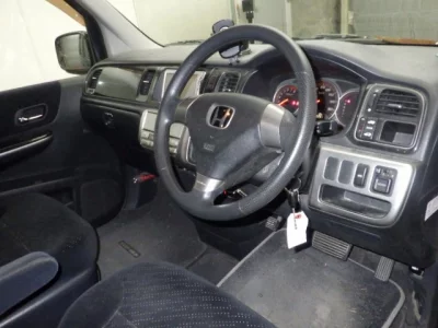 Honda STEP WAGON  с аукциона в Японии