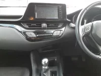 Toyota C-HR лот № 30091 оценка 4.5  с аукциона в Японии 8