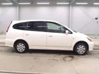 Honda STREAM лот № 3124 оценка 4  с аукциона в Японии 2