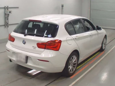BMW 1-Series  с аукциона в Японии