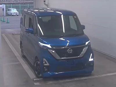 Nissan ROOX  с аукциона в Японии