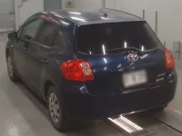 Toyota AURIS лот № 10695 оценка 3  с аукциона в Японии 5