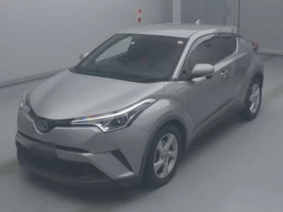 Toyota C-HR  с аукциона в Японии