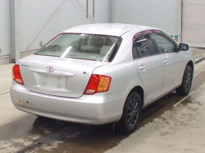 Toyota COROLLA AXIO  с аукциона в Японии