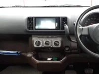 Toyota PASSO лот № 30100 оценка 3.5  с аукциона в Японии 8