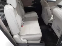 Toyota WISH лот № 3130 оценка RA  с аукциона в Японии 9
