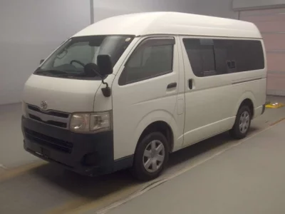Toyota HIACE VAN  с аукциона в Японии