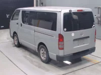Toyota HIACE VAN лот № 30105 оценка 3.5  с аукциона в Японии 5
