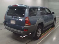 Toyota HILUX SURF лот № 30171 оценка 3  с аукциона в Японии 1