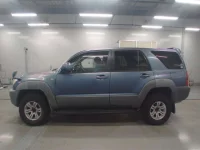 Toyota HILUX SURF лот № 30171 оценка 3  с аукциона в Японии 3