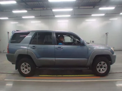 Toyota HILUX SURF  с аукциона в Японии