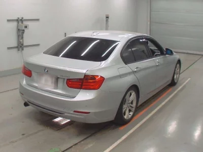 BMW 3-Series  с аукциона в Японии