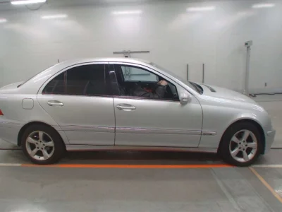Mercedes-Benz C CLASS  с аукциона в Японии