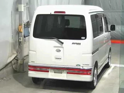 Daihatsu Atrai Wagon  с аукциона в Японии