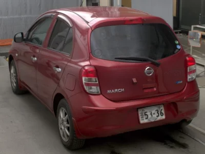 Nissan MARCH