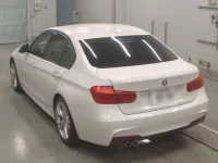 BMW 3-Series лот № 38262 оценка 4.5  с аукциона в Японии 5