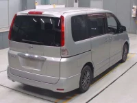 Nissan SERENA лот № 30119 оценка 4.5  с аукциона в Японии 1