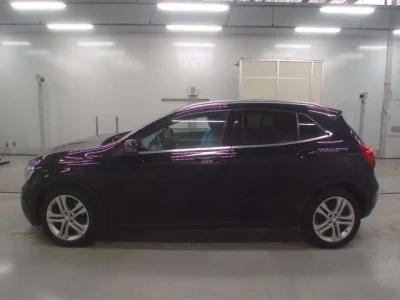 Mercedes-Benz GLA CLASS  с аукциона в Японии