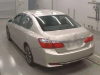 Honda ACCORD лот № 30192 оценка 3.5  с аукциона в Японии 5