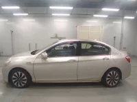Honda ACCORD лот № 30192 оценка 3.5  с аукциона в Японии 3