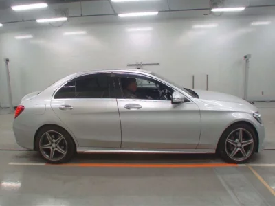 Mercedes-Benz C CLASS  с аукциона в Японии