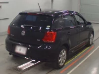 Volkswagen POLO лот № 38270 оценка RA  с аукциона в Японии 1