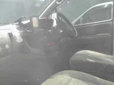 Nissan ELGRAND  с аукциона в Японии