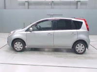 Nissan NOTE лот № 30129 оценка 4  с аукциона в Японии 3