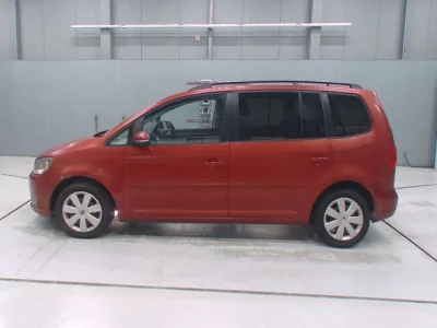 Volkswagen GOLF TOURAN  с аукциона в Японии