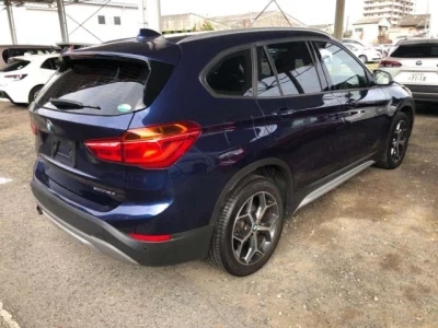 BMW X1  с аукциона в Японии