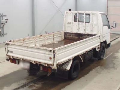 Mazda TITAN  с аукциона в Японии