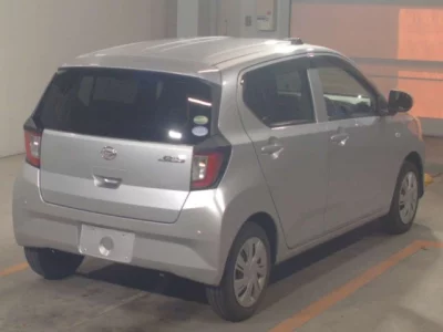 Daihatsu MIRA E S  с аукциона в Японии
