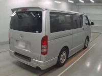 Toyota REGIUS ACE VAN лот № 30203 оценка 2  с аукциона в Японии 1