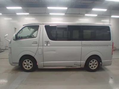 Toyota REGIUS ACE VAN