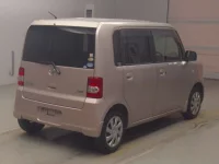 Toyota PIXIS SPACE лот № 74022 оценка 3.5  с аукциона в Японии 1