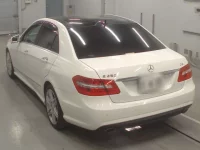 Mercedes-Benz E CLASS лот № 38286 оценка 4.5  с аукциона в Японии 5