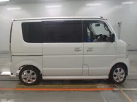 Nissan CLIPPER RIO лот № 33 оценка 4.5  с аукциона в Японии 2