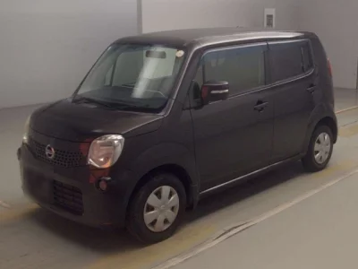 Nissan MOCO  с аукциона в Японии