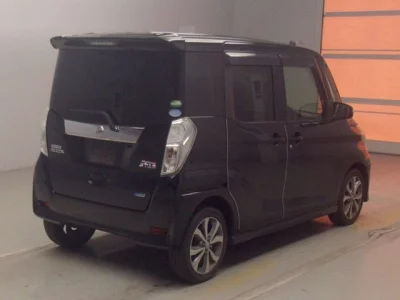 Nissan DAYZ ROOX  с аукциона в Японии