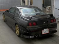 Nissan SKYLINE лот № 2057 оценка R  с аукциона в Японии 1