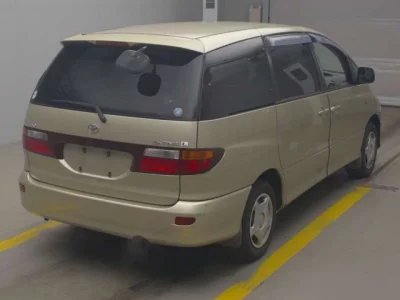 Toyota ESTIMA  с аукциона в Японии